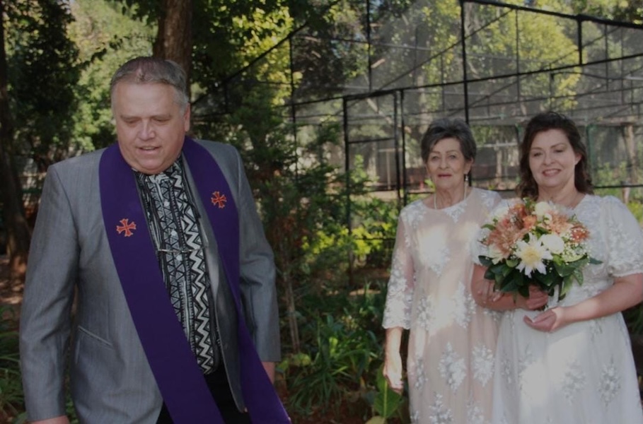 Wedding ceremony by Dr. Gerrit Rademeyer in Cape Agulhas