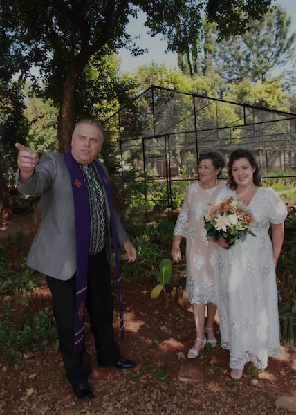 Wedding ceremony by Dr. Gerrit Rademeyer in Cape Agulhas